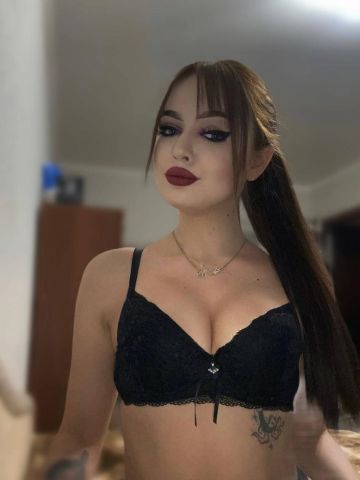Проститутка Камилла